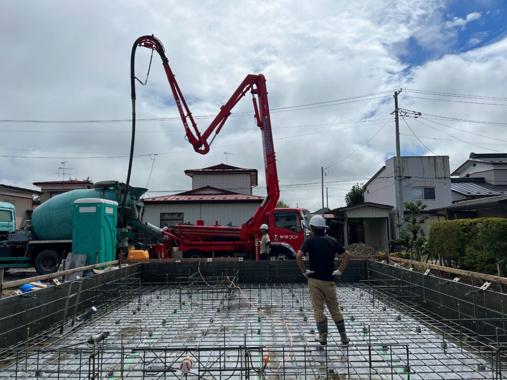 【栗原市　M様邸】基礎工事：底板生コン～雑コン打設